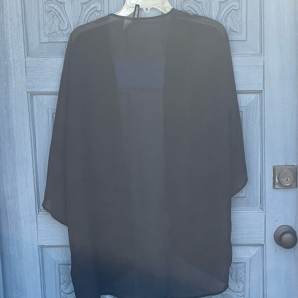 H&M Divided Black Sheer Cardigan - Picture 2 of 4